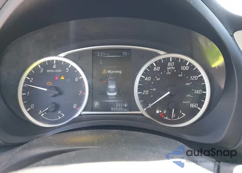 2018 Nissan Sentra Sr z USA, uszkodzony, nr VIN 3N1AB7AP7JY282585